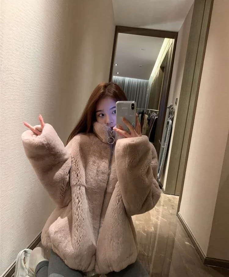 アウター レディース ブルゾン ジャンパーもこもこ ボア 前開き ジップアップ 長袖 かわいい おしゃれ 10代 20代 女性用 女の子 お出かけ 女子会 休日 普段着 イベント 着回し お揃い