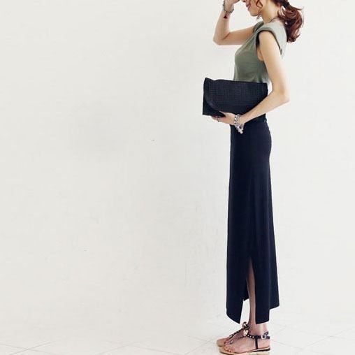 可愛い クールビューティ スカート ボトムス ロングスカート マキシ丈 アンクル丈 ストレート スリット かわいい 可愛い きれいめ 上品 おしゃれ お洒落 かっこいい 女子 こなれ感