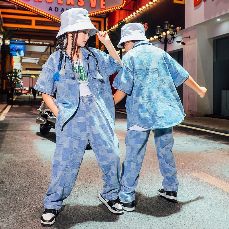 子供用ヒップホップ夏ストリートダンスパフォーマンス服男の子デニムスーツ子供用ヒップホップパフォーマンスファッション服ジャズダンス服 母の日-0002045 5,422円