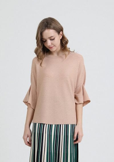 ラッフルスリーブセーター