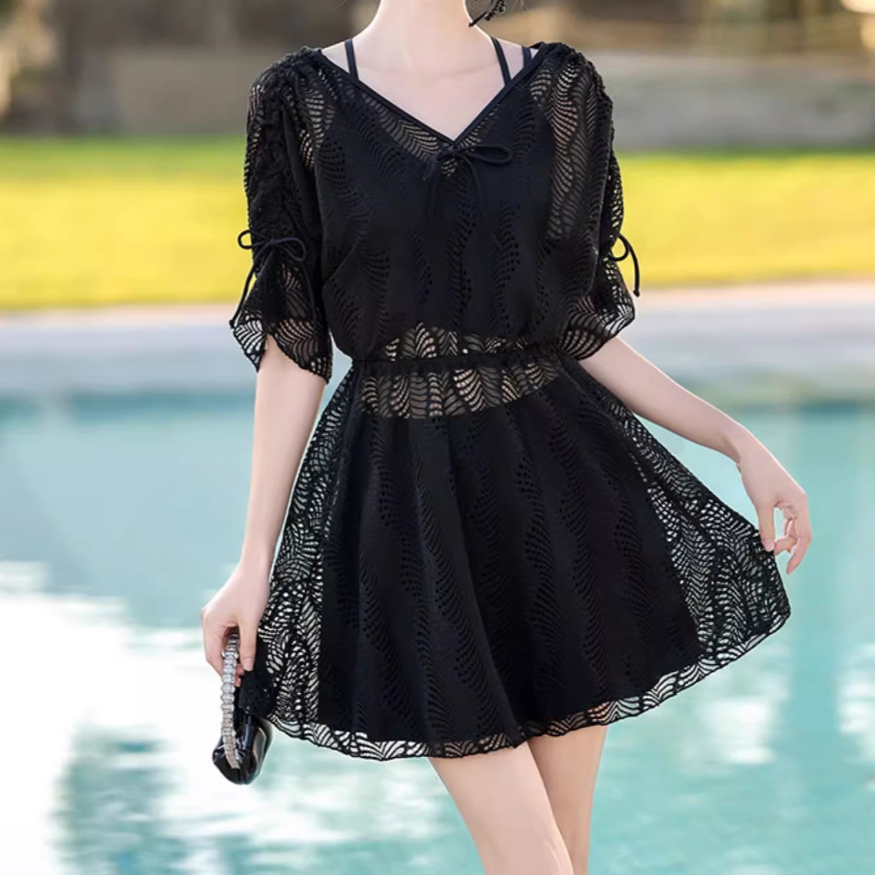 水着 スイムウェア レディース タンキニ スカパン セパレート ビスチェ パッド付き クロス リボン レース フリル ウエストリボン セット スリーピース かわいい 大人可愛い シンプル 華やか