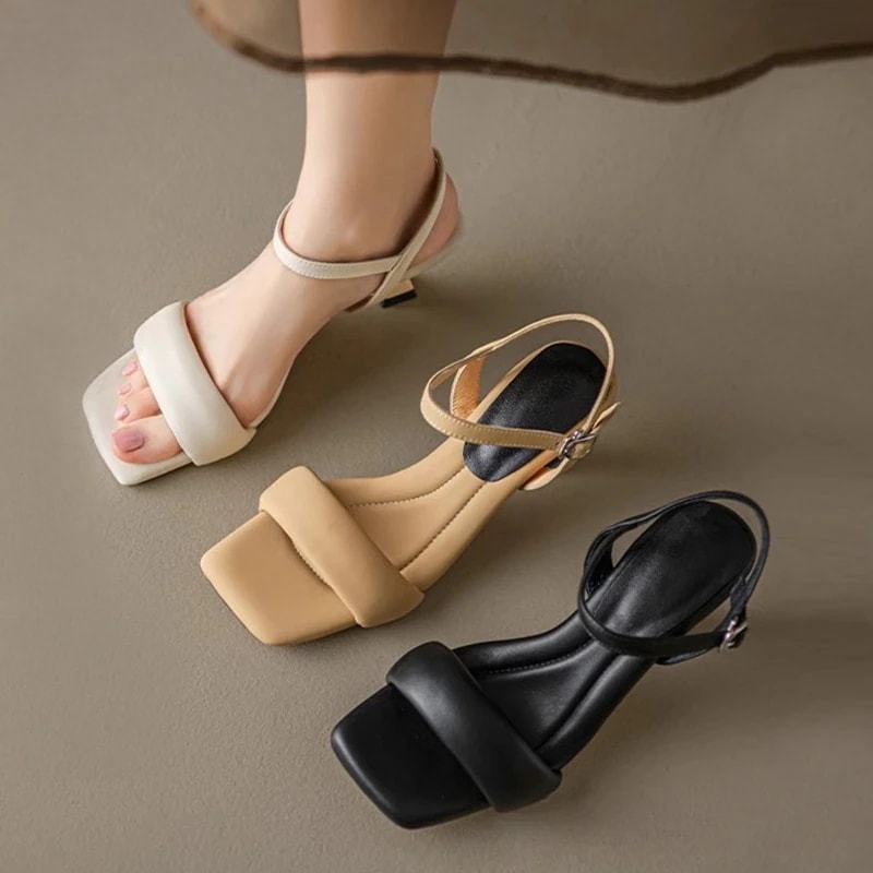 G66 本革 履き心地 65CM 韓流 サンダル 美脚 ヒール パンプス 快適 ローヒール 靴 トング ストラップ サンダル レディース 厚底サンダル パーティー ストラップ 韓国ファッション 3 4,799円