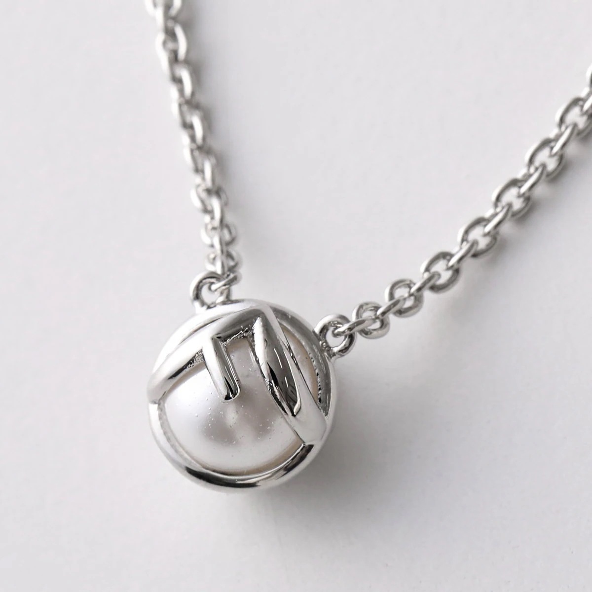 FENDI フェンディ ネックレス F IS エフ イズ 8AK826 A5TO レディース パール ロゴ チェーン メタル アクセサリー カラー2色