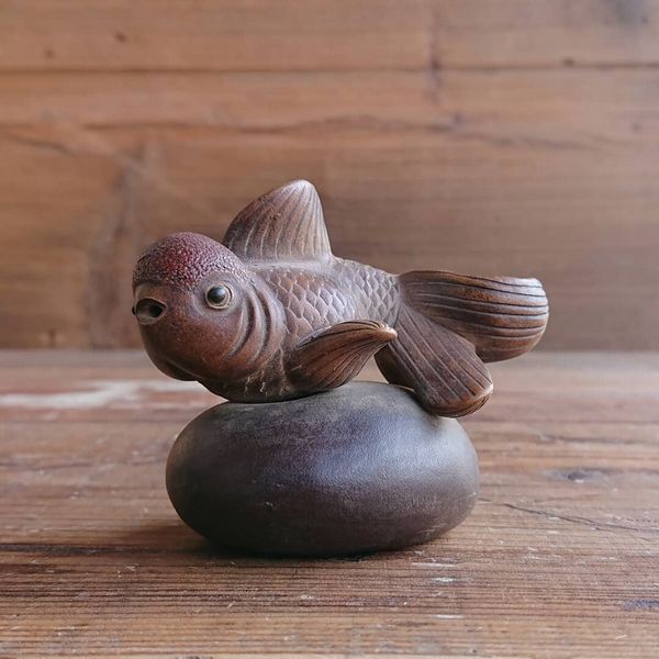 オブジェ 置き物 インテリア雑貨 家具 インテリア 朱泥 精巧金魚 工芸品 金魚のオーナメント 金魚