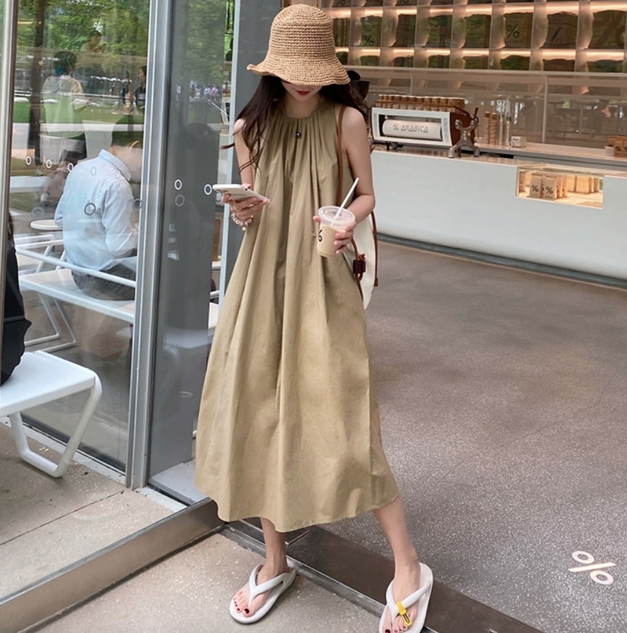 ワンピース 袖なし ノースリーブワンピース かわいい 大人可愛い きれいめ シンプル カジュアル ノースリーブ ラウンドネック フレア 無地 春夏 ロング丈 Aライン ベージュ 休日 旅行 韓国コーデ