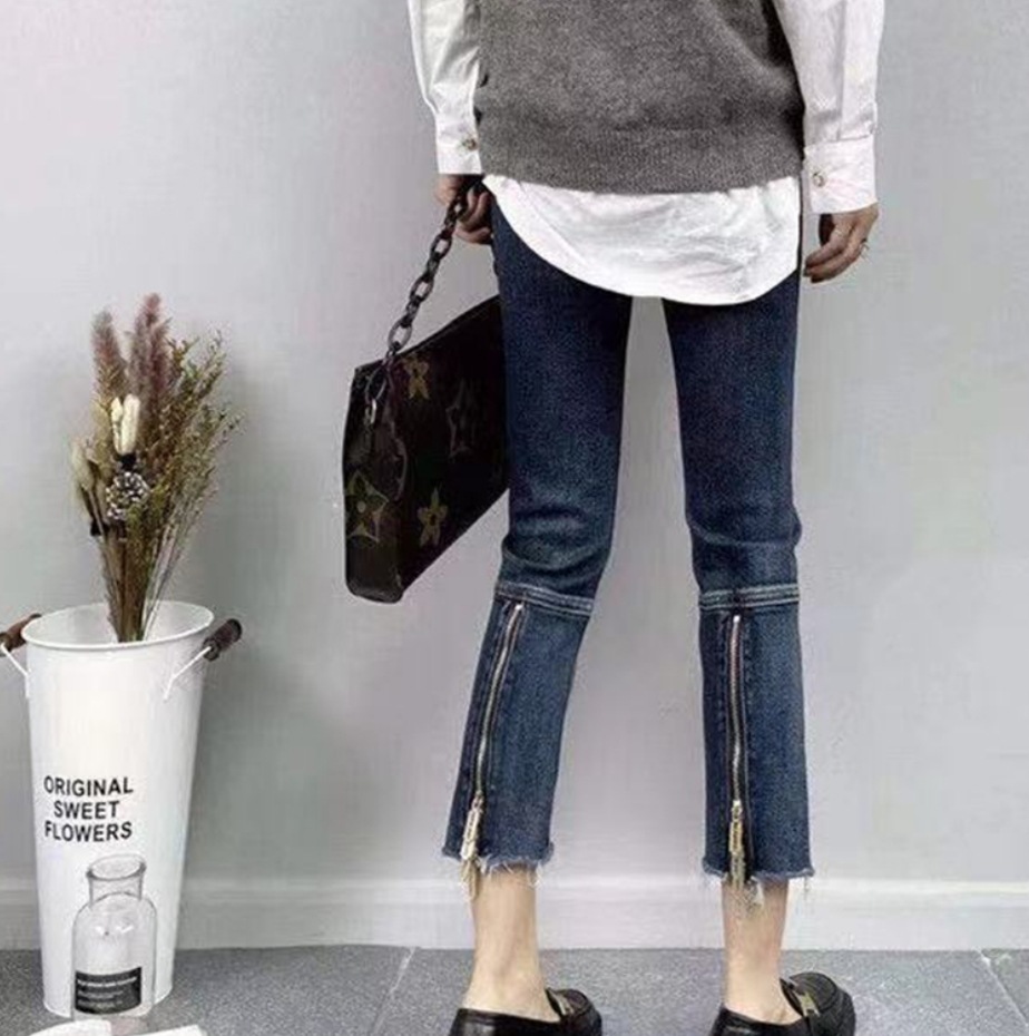 ボトムス パンツ デート デニムパンツ スリム タイト 細身 デニム かわいい 大人可愛い きれいめ シンプル カジュアル 大人 上品 おしゃれ お洒落 主役級 存在感 春 夏 秋 冬 オールシーズン