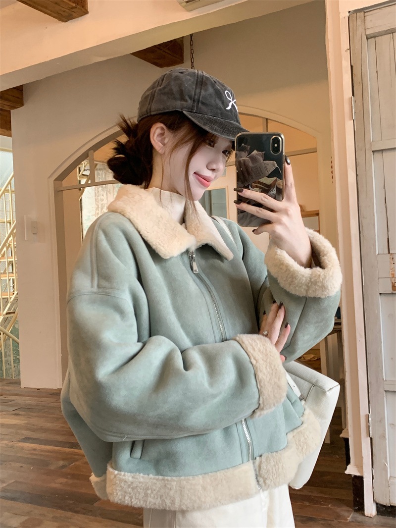 秋冬防寒 あったかアウター 韓国風スタイルアップ かわいい ブルゾンファー付きファッション系裹起毛大人ゆったりカジュアルストリートサイズレディースムートン襟ゆるダボ シルエット学生通学丈エコ