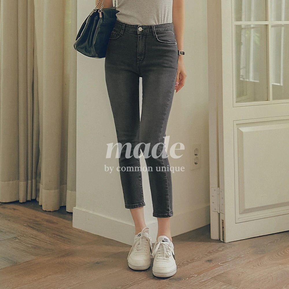 ウォッシュハイウエストスリムジーンズ WITH CELEBRITY _ HYE-RI