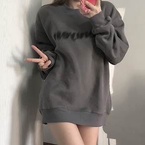 トップス スウェット トレーナー プルオーバー ラウンドネック 長袖 レギュラー丈 オーバーサイズ 個性的 S M L XL ベージュ カーキ グレー 白 かわいい 大人可愛い シンプル カジュアル