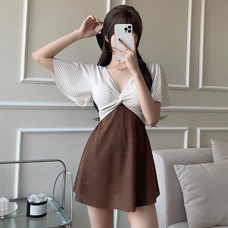 【1つ買うと10つ無料】サイズが大きくスリミング保守派スリミング温泉休暇の水着 28,435円