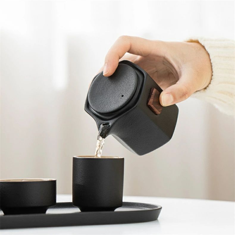 陶器茶器セット 急須 湯呑 セット 旅行ティーセット 携帯用 旅行 収納バッグ付き 茶具茶盤 7点セット 茶道 茶碗 茶道セット 創作茶器 陶磁茶具セット 茶器 茶皿 茶具ティーポットティーポット 携