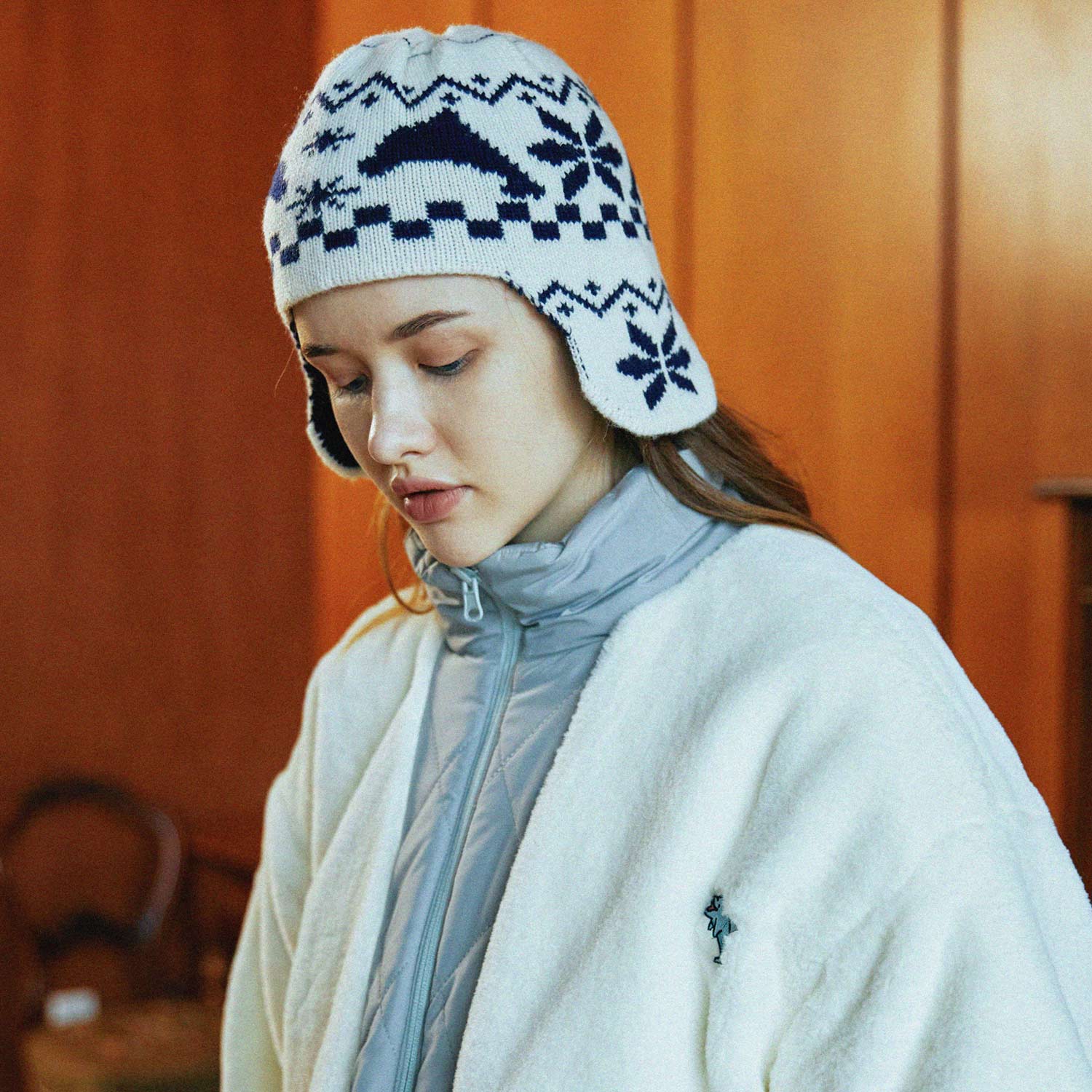 Dolphin nordic earflap knit beanie IVORY