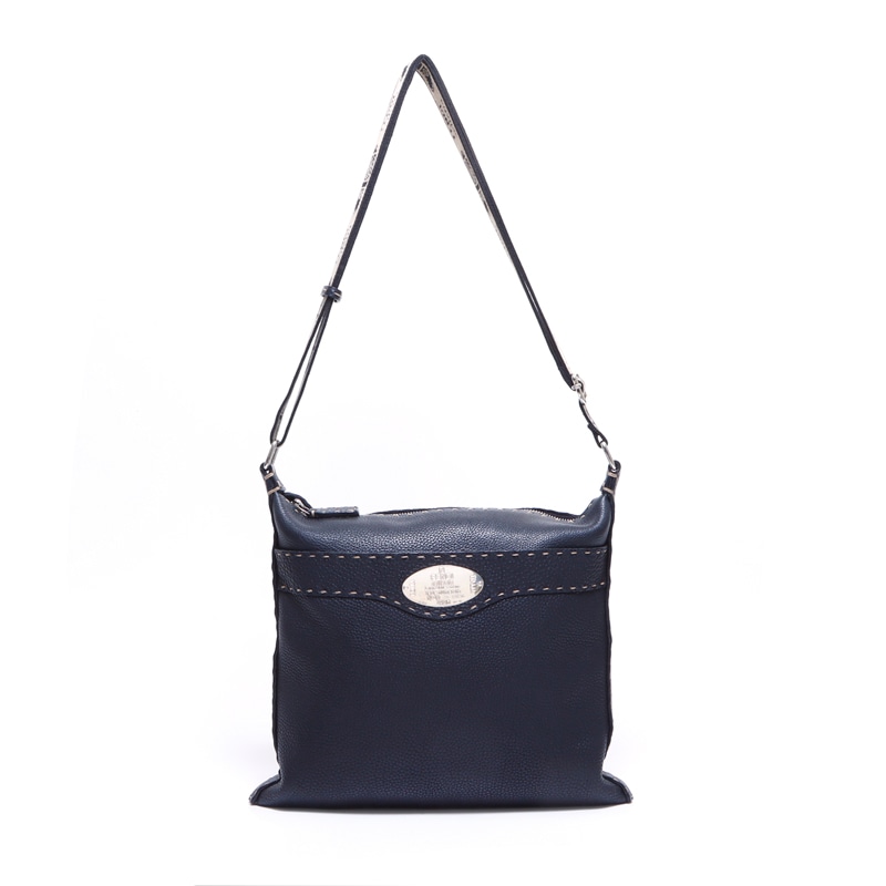 ショルダーバッグ レザー ブラック WS5451