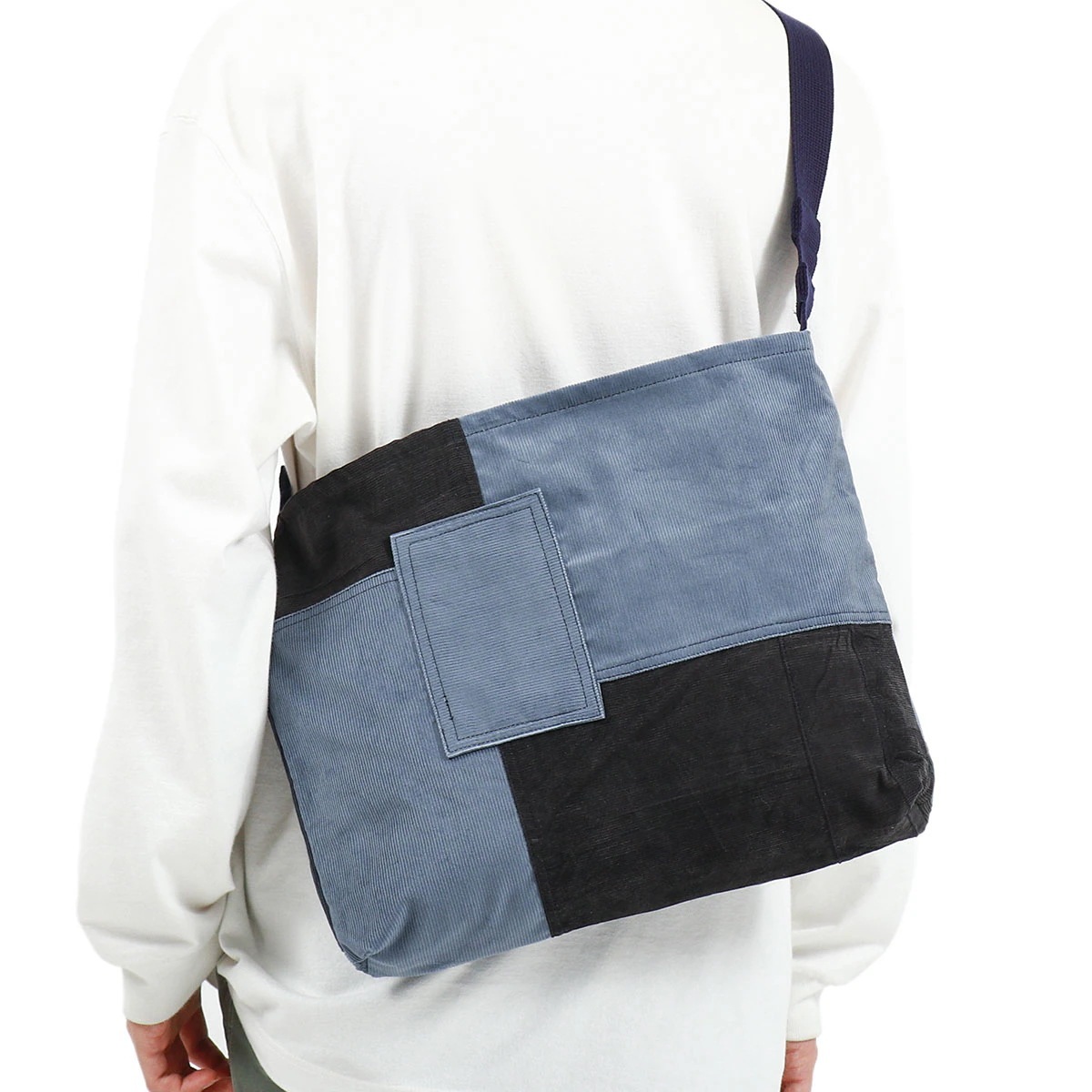 DELIVERY BAG UPCYCLED CORDUROY コットン A4 7L 軽量 斜めがけ パッチワーク 日本製 メンズ レディース HB-BG3512