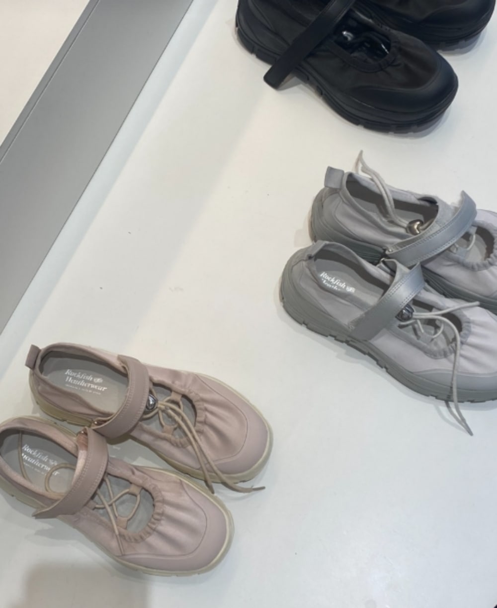 ヒール 5.5cm/FLATFORM STRING MARYJANES