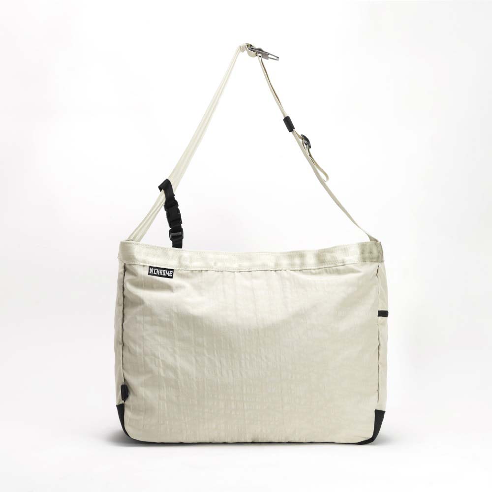 クローム CHROME ニュースペーパーメッセンジャー NEWSPAPER MESSENGER メッセンジャーバッグ JP197SDST 10,560円