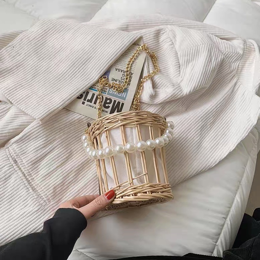 バッグ カバン 手持ち 巾着 かごバッグ 便利 軽量 自立 スクエア 四角 ラウンド 丸型 パール チェーン カゴ かわいい 大人可愛い きれいめ シンプル カジュアル 上品 お洒落 レトロ アジアン