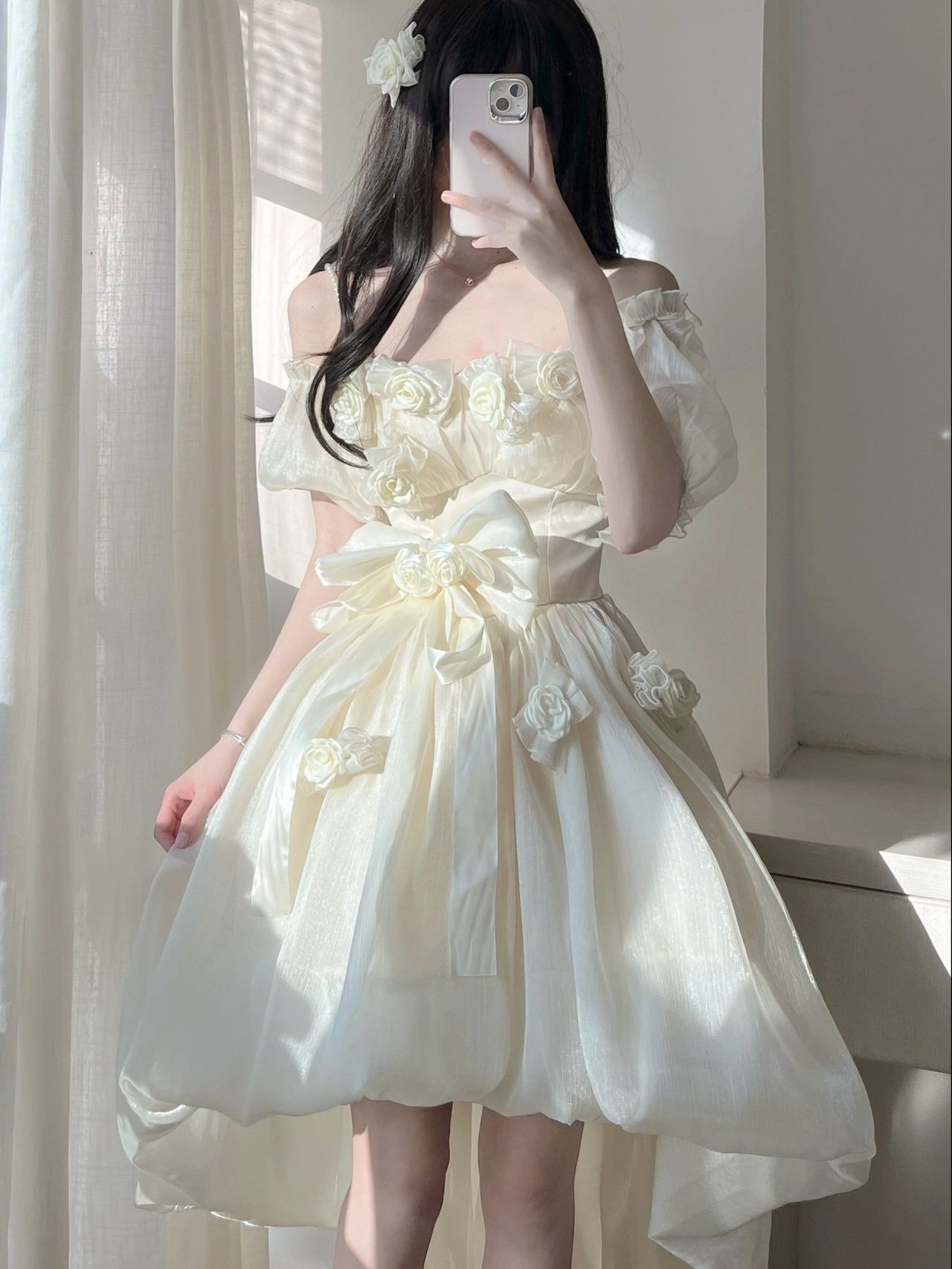 コスプレドレスロリータスカートワンピース生成色立体バラフラワーロリータロリータバースデードレスふわふわプリンセスドレス