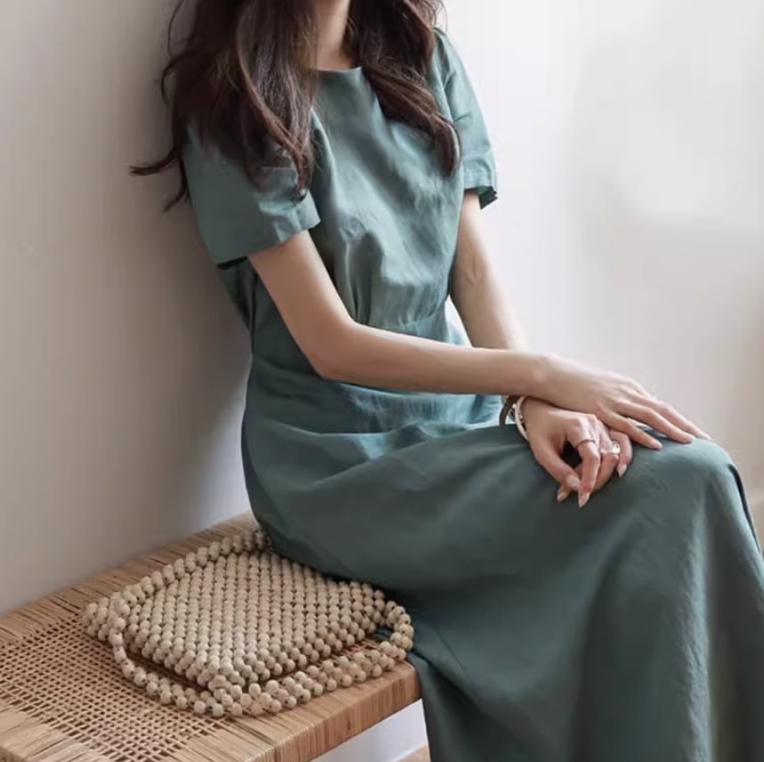 ワンピース フレアワンピース ロング丈 かわいい 大人可愛い きれいめ シンプル カジュアル 大人 上品 おしゃれ お洒落 大人女子 こなれ感 個性的 主役級 存在感 美容師 メイクアップアーティスト