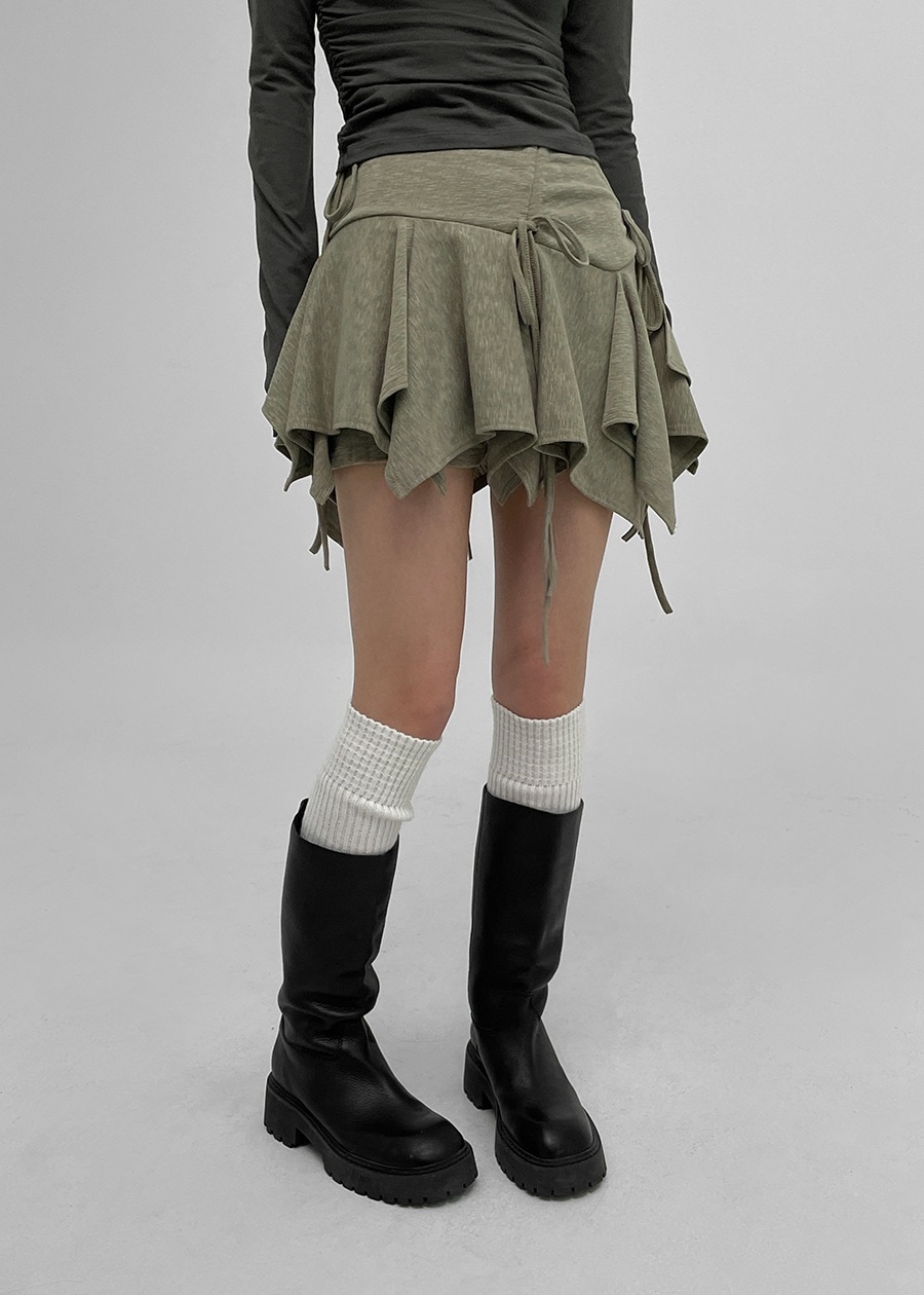 アーケルアンバルストラップミニスカートパンツ