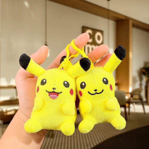 Qoo10] 漫画ピカチュウぬいぐるみキーホルダー ス