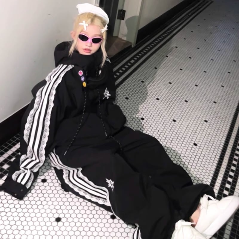 スノーボードウェア 2024 2025 上下セット メンズ レディース パンツ ズボン アウター ストライプ 黒 耐水20000 セットアップ 3Lスキーウェア スノボウェア スノー 韓国風 防水防風