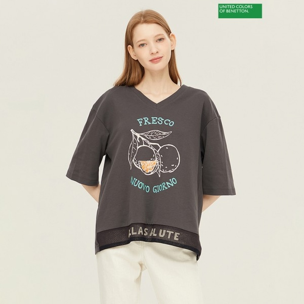 [ベネトン] ベネトンニットレタリングカラーTシャツBATSA4531