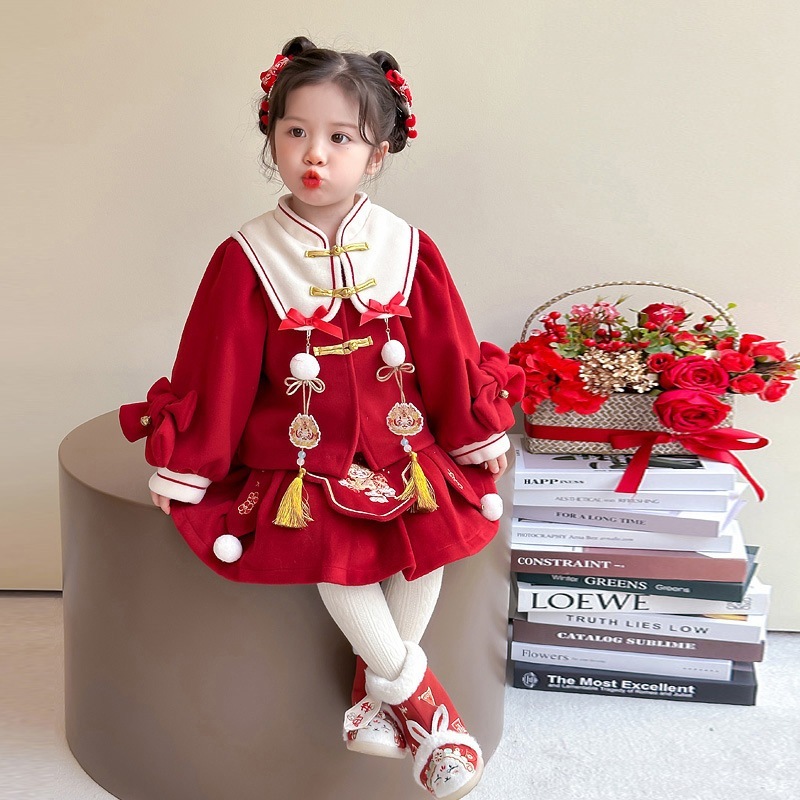 女の子の国風の拝服2着の刺繍の新しい服のスーツの子供服