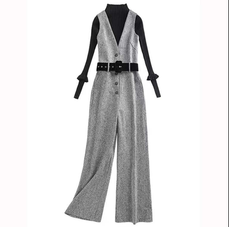 オールインワン ニットソー ストレートパンツ 襟なし スリム 細身 ストレート ウエストマーク ポケット ハイウエスト 大人可愛い きれいめ シンプル 大人 上品 おしゃれ お洒落 かっこいい