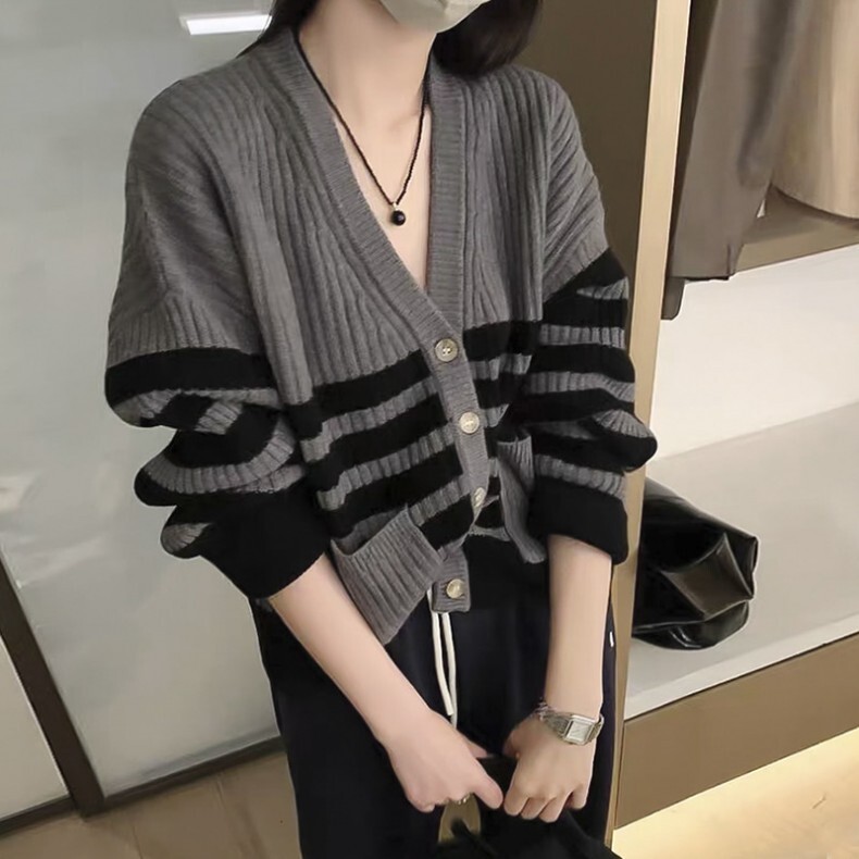 トップス ニットソー セーター カーディガン ミディアム丈 ミドル丈 レギュラー丈 袖あり 長袖 ドロップショルダー 萌袖 Vネック ポケット リブ 前開き ニット 厚手 アクリル かわいい