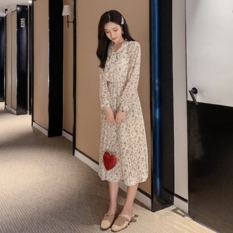 シフォンワンピース トップス スイート ガーリー ブラック 黒 アプリコット ミドル丈 ロング丈