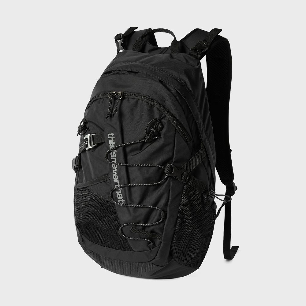 ディス・イズ・ネヴァー・ザット SP-Logo フィールドバックパック 28 ブラック