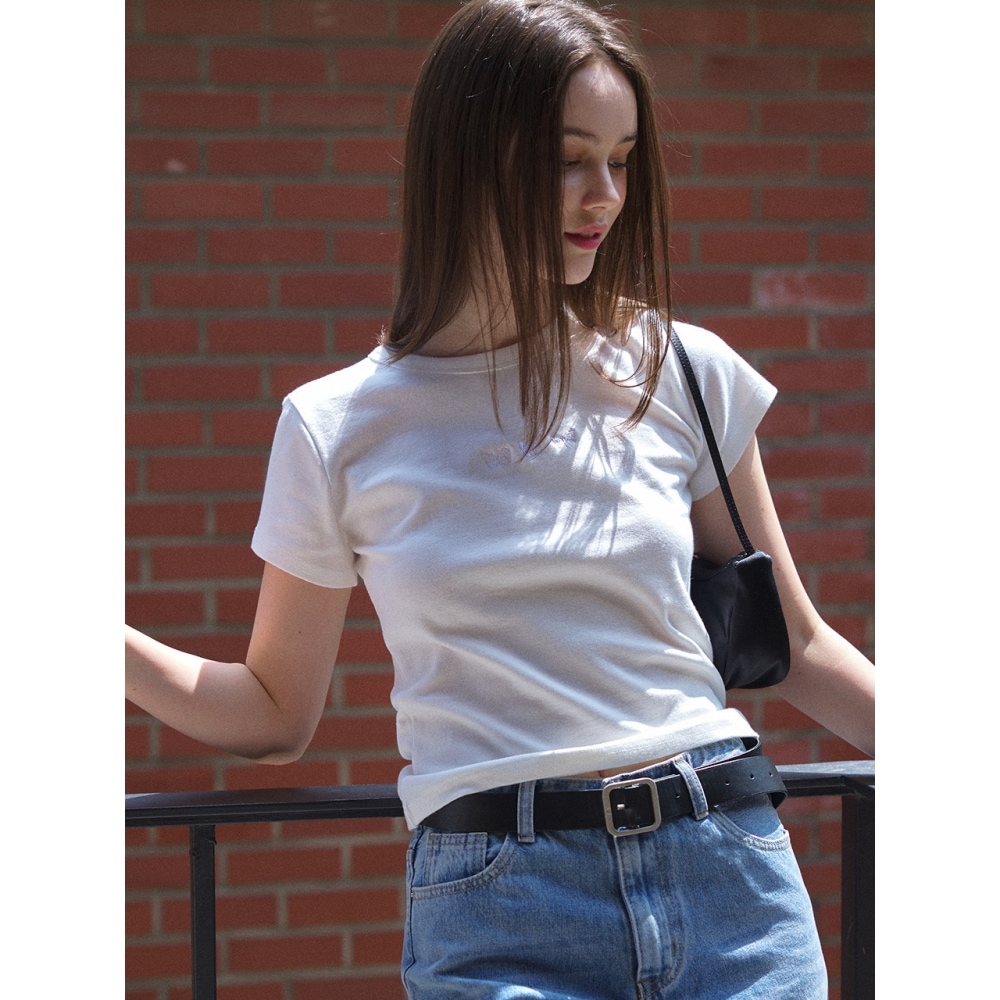 レターフロムムーントリプルバタフライエンブロイダリースリムフィットTシャツ（3色）