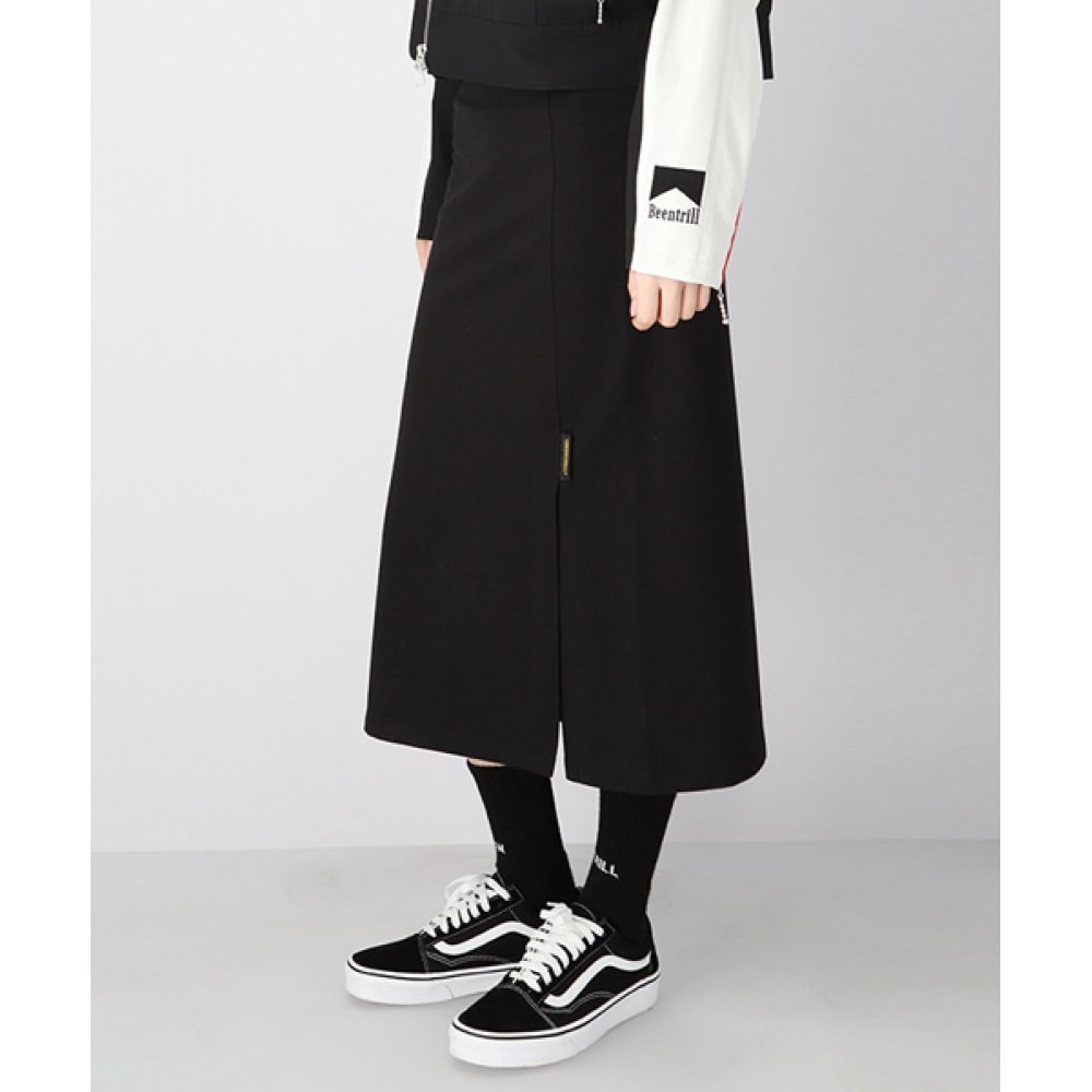 BEENTRILL 片側トイムロングスカート（ブラック）