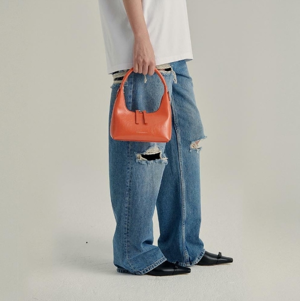 【MARGESHERWOOD】 HOBO MINI+STRAP : TANGERINE CRINKLE
