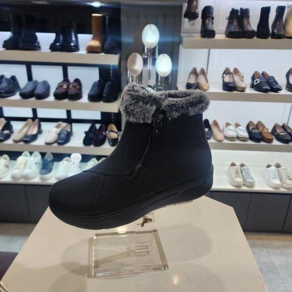 HC10 ヨチョ超軽量コンフォートファーブーツブラック LCWA68U54C19 (44594237)