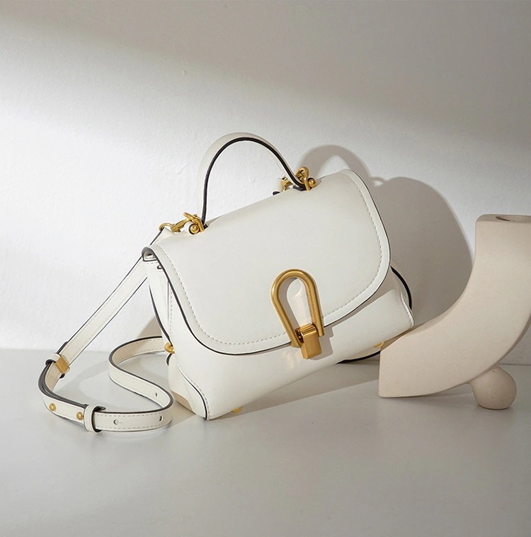 2024新作本革レディースバッグ斜め掛けマーメイドバッグ