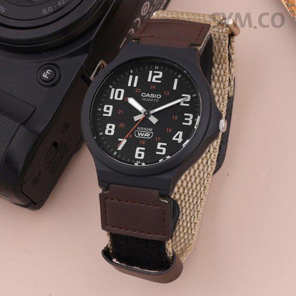 MW-240B-5B クラシックスポーツ ベルクロ アウトドア メンズ NATO 腕時計 d