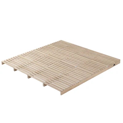 【国内即日発送】パレットベッド 16枚セット すのこベッド コンセント付き 天然パイン材 ローベッド 50*50cm 組み換え自由 木製 天然木 軽量 ベッド パレット ロータイプ ベッドフレーム