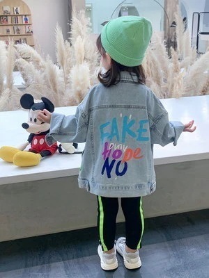 女の子 デニム コート 年齢 子供 韓国版 秋服 アルファベット プリント 子供 赤ちゃん 年齢 洋