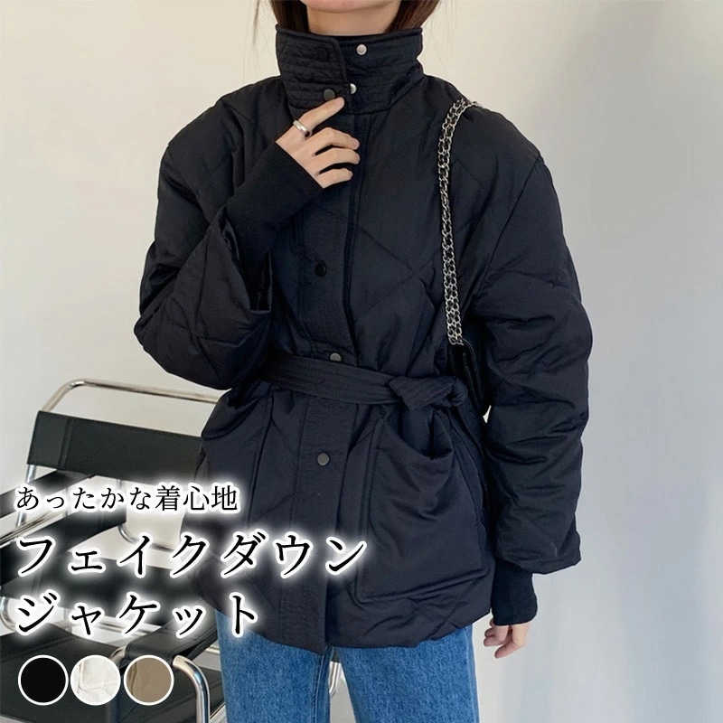 フェイク ダウンジャケット レディース キルティング アウター ミディアム丈 長袖 厚手 ダウン風 黒 白 ウエスト紐 調節 ベルトループ 無地 ナチュラル フードなし