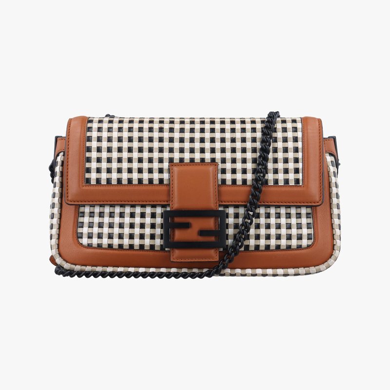 バケット マルチカラー ラムスキン 8BR783 8BR783-ACO5-2090501中古