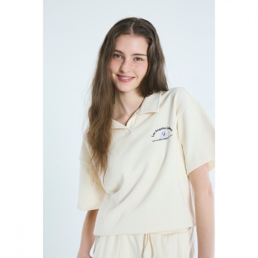 [NBA] LAL レディースハーフオープンカラーショートスリーブ T シャツ (N242TS721P)