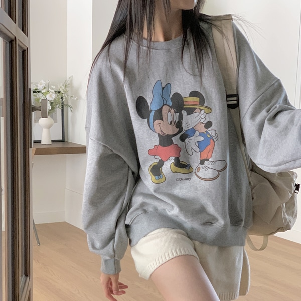 韓国ファッション ディズニー正規品 ミッキー ルーズフィット マンツーマンTシャツ