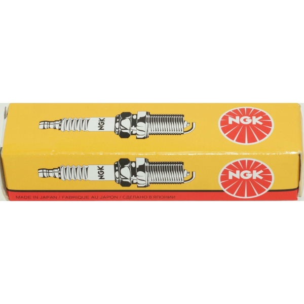 NGK CM-6 5812 一体形 スパークプラグ(小型ショートリーチ) x 10本 エヌジーケー 日本特殊陶業 Spark plug/AX-2117