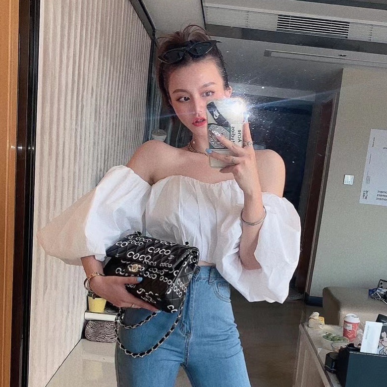 ハーフトップス トップス ブラウス 白トップス ミニ ミニ丈 半端丈 5分袖 五分袖 ボリューム袖 パフスリーブ オフショルダー オフショル ギャザー かわいい 大人可愛い きれいめ シンプル