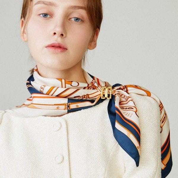 DCSC4E701N2 [GIFT][リングセット][SILK100%]ネイビー DDチェーン スカーフ&リング セット