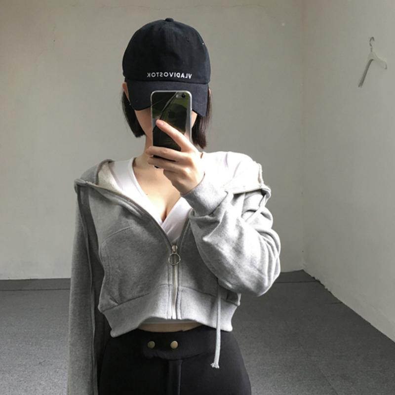 女の子向けプレゼント集結 ハイウエストショートフード付きセータージャケット女性春2022韓国シックな見た目は薄くて用途の広いス メーカー公式