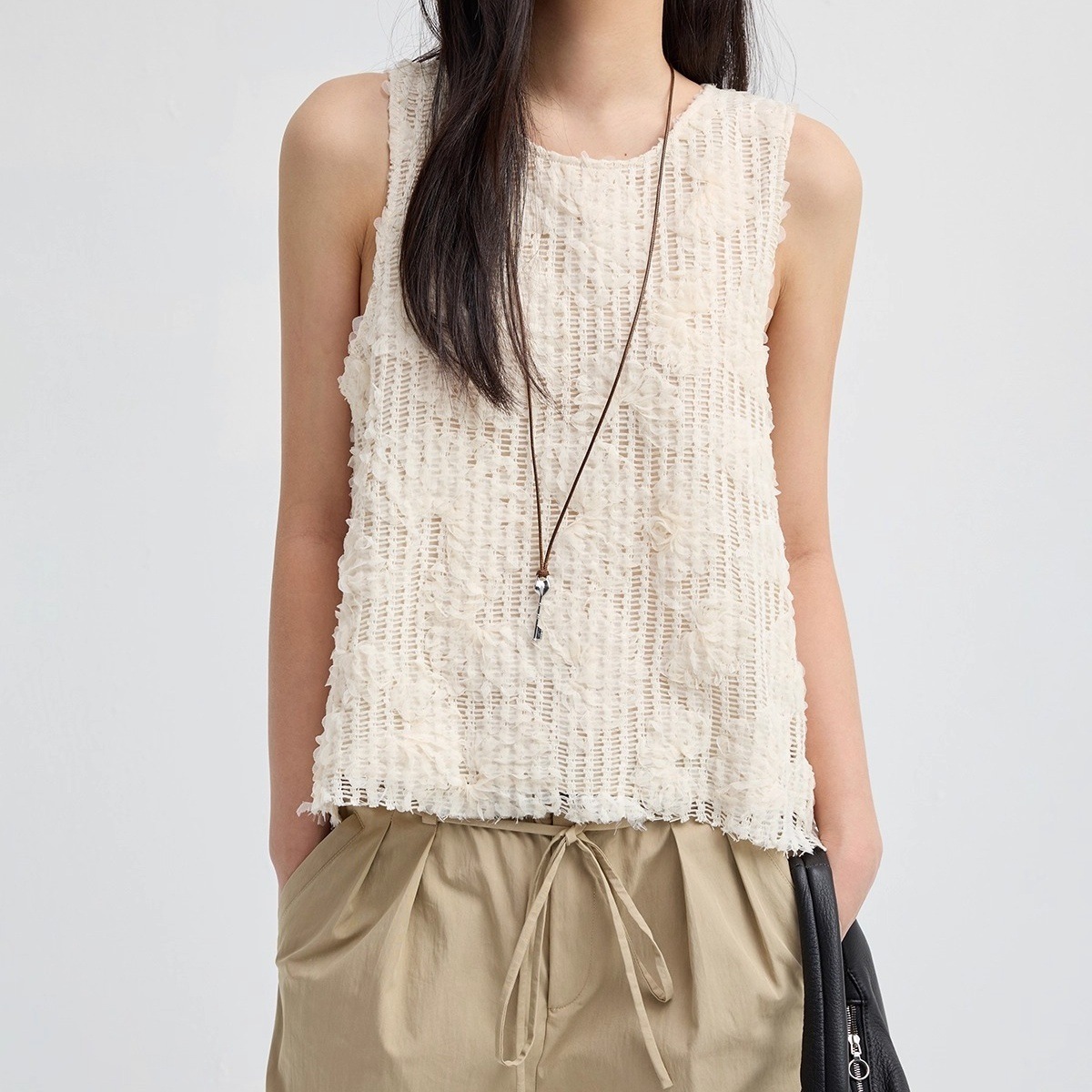 レディース トップス サマーニット 袖なし ノースリーブ ラウンドネック ストレート フェミニン 刺繍 クロシェ 透け感 異国風 コンサバ きれいめ シンプル 上品 おしゃれ レトロ こなれ感