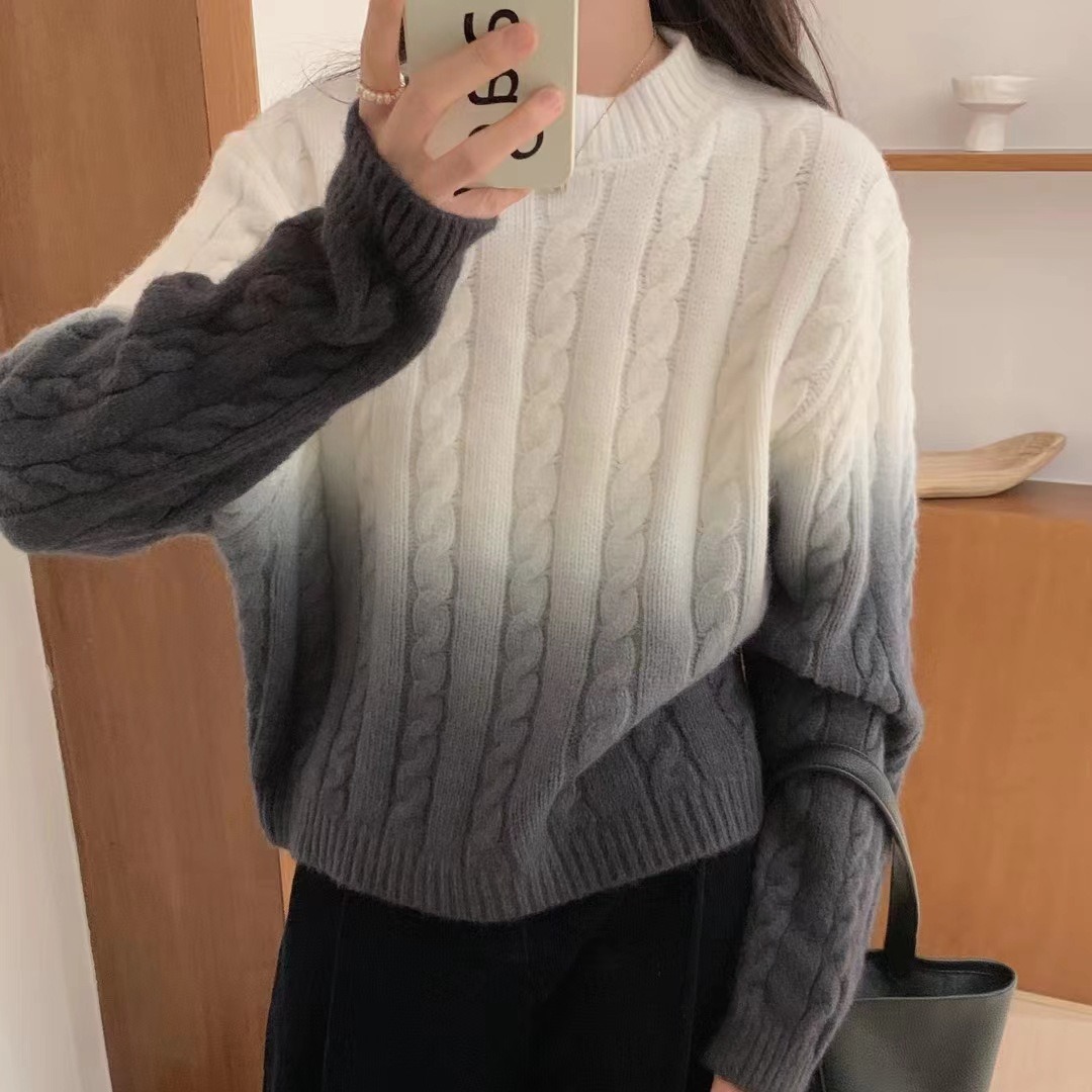 のスタイルの厚みのあるレトロな怠惰なスタイルのツイストボトムセーター女性用グラデーションソフトでワックス状の暖かいニットセーター